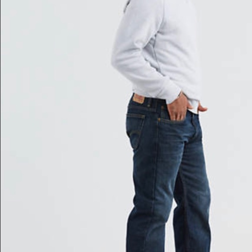 Levi’s straight loose fit 569 jeans